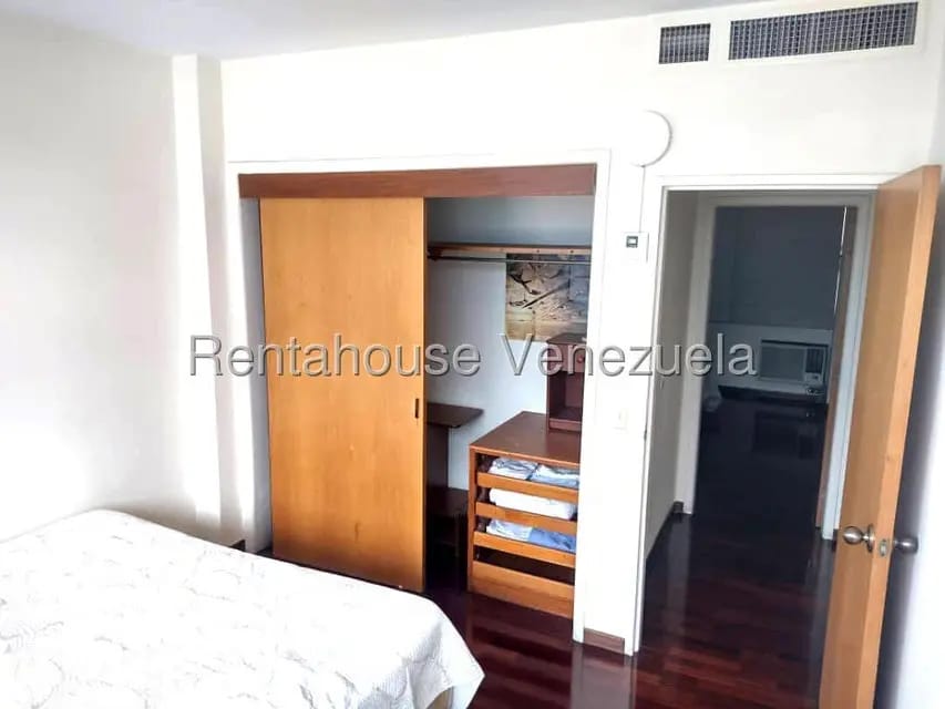 Apartamento (1 Nivel) en Venta en Lomas de Chuao, Distrito Metropolitano - 22