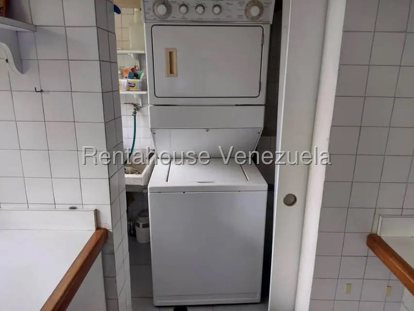 Apartamento (1 Nivel) en Venta en Lomas de Chuao, Distrito Metropolitano - 10
