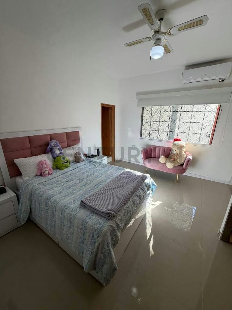 Casa En Vista Alegre 10ha/8ba/4pe 738mts2 - 14