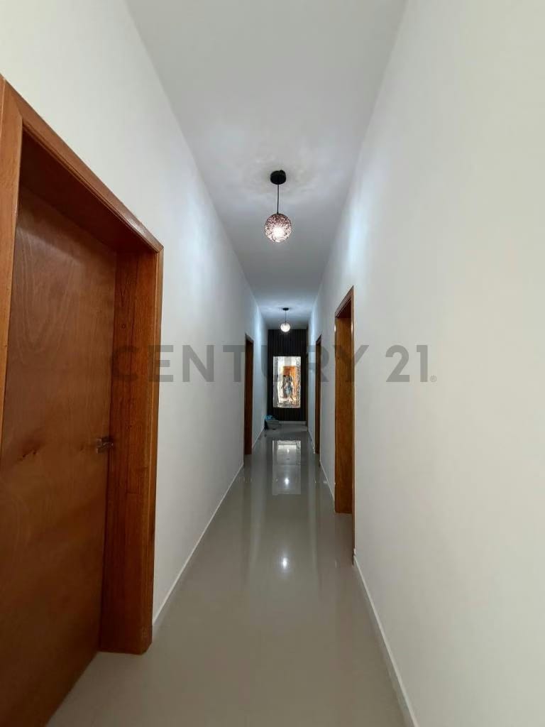Casa En Vista Alegre 10ha/8ba/4pe 738mts2 - 15