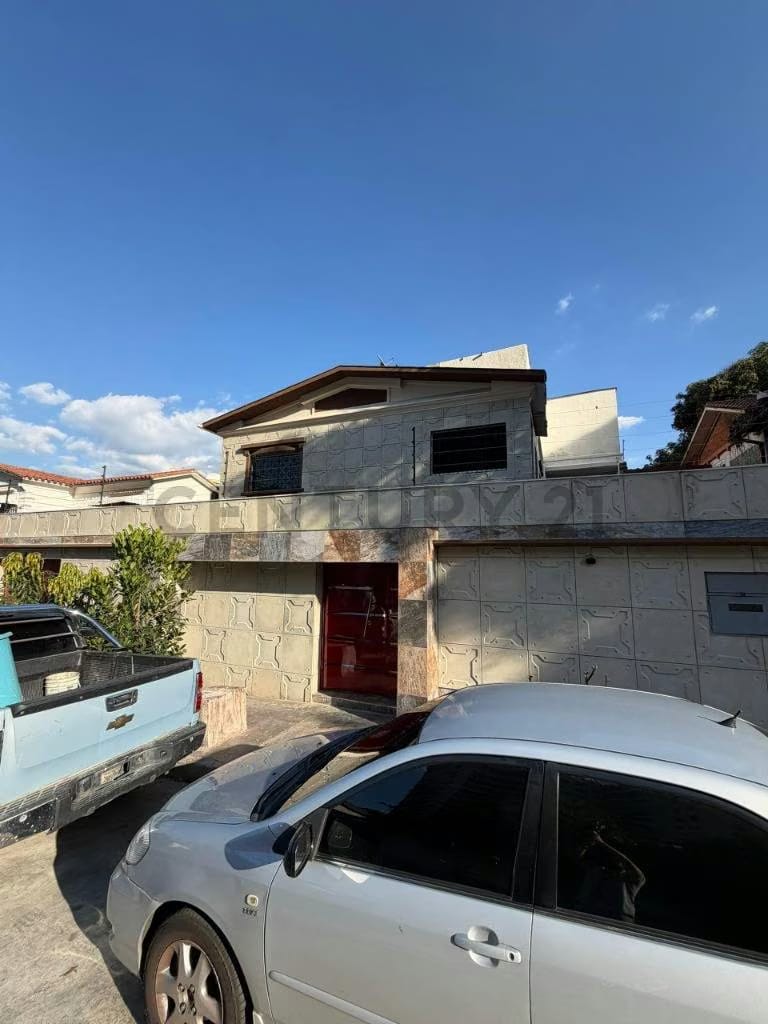 Casa En Vista Alegre 10ha/8ba/4pe 738mts2 - 27