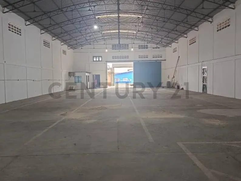 Se Alquila Galpon ideal empresa petrolera, depósitos, alimentos, lubricantes... - 20