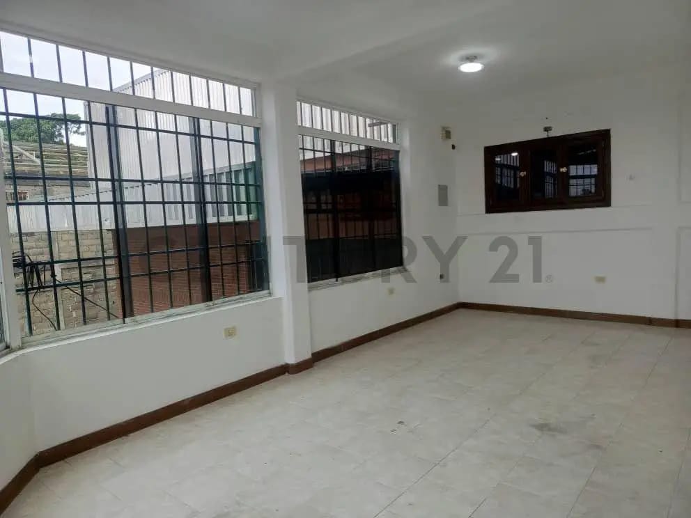 Se Alquila Galpon ideal empresa petrolera, depósitos, alimentos, lubricantes... - 6