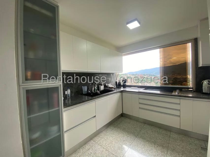Apartamento (1 Nivel) en Venta en Los Samanes, Distrito Metropolitano - 24