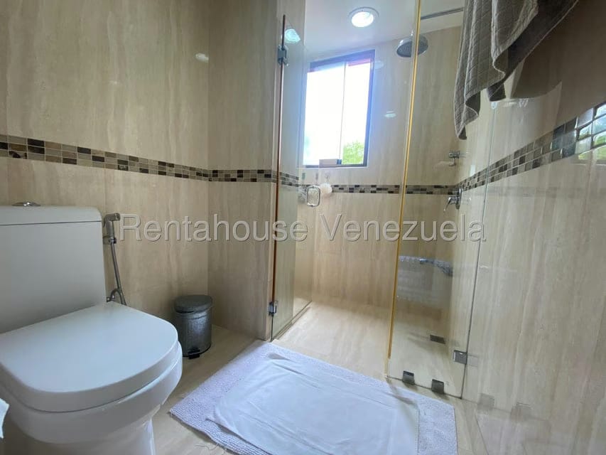 Apartamento (1 Nivel) en Venta en Los Samanes, Distrito Metropolitano - 42