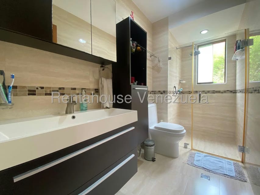Apartamento (1 Nivel) en Venta en Los Samanes, Distrito Metropolitano - 48