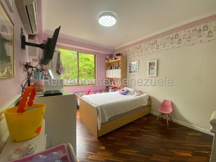 Apartamento (1 Nivel) en Venta en Los Samanes, Distrito Metropolitano - 50