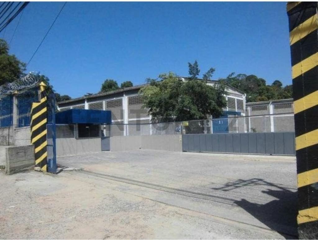 Venta de Galpón de 1527,15 m² en Guatire - 3