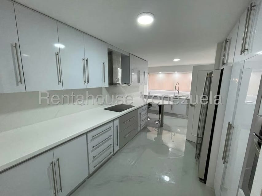 Apartamento (1 Nivel) en Venta en Las Esmeraldas, Distrito Metropolitano - 13