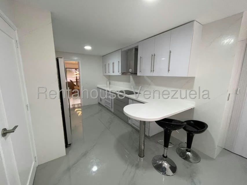 Apartamento (1 Nivel) en Venta en Las Esmeraldas, Distrito Metropolitano - 15