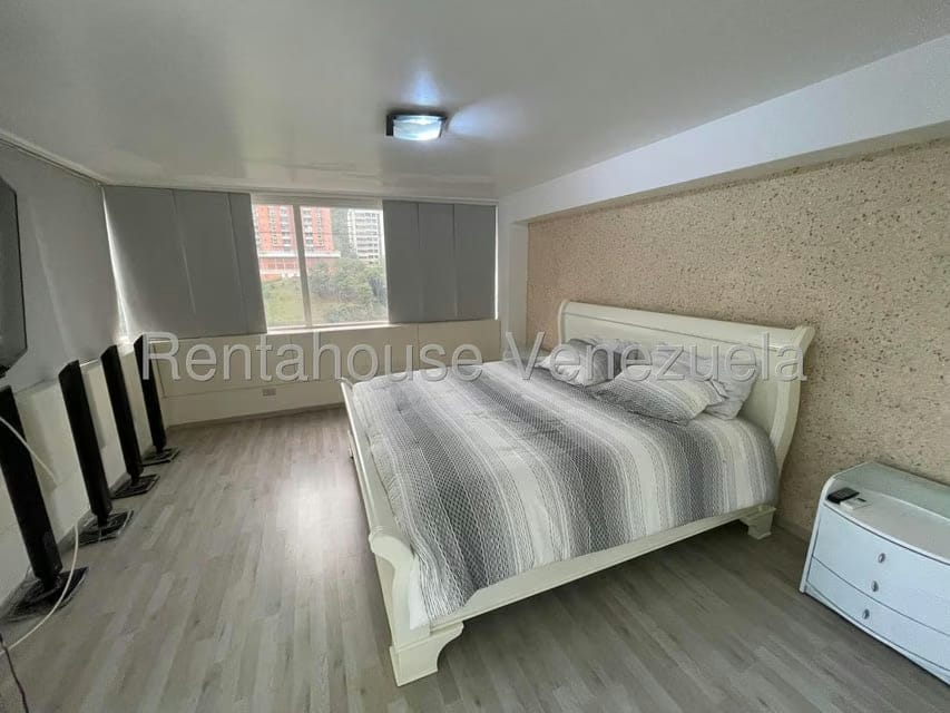 Apartamento (1 Nivel) en Venta en Las Esmeraldas, Distrito Metropolitano - 18