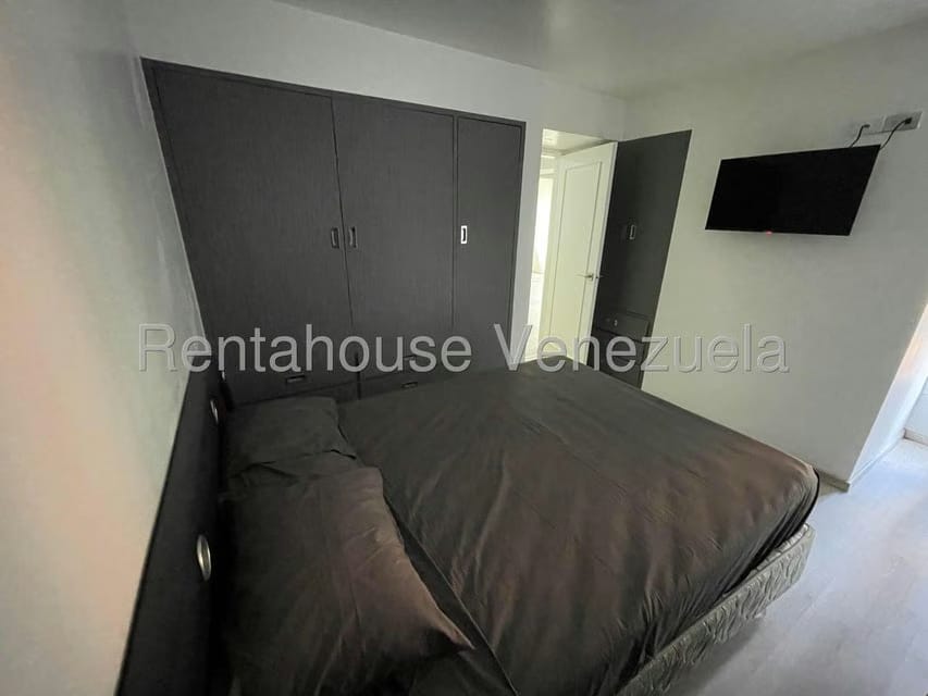 Apartamento (1 Nivel) en Venta en Las Esmeraldas, Distrito Metropolitano - 26