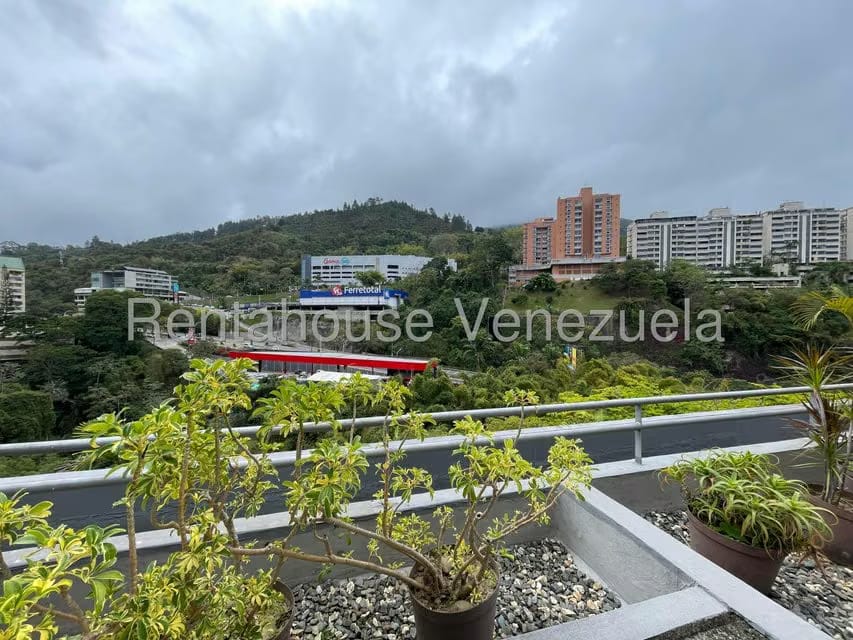 Apartamento (1 Nivel) en Venta en Las Esmeraldas, Distrito Metropolitano - 40