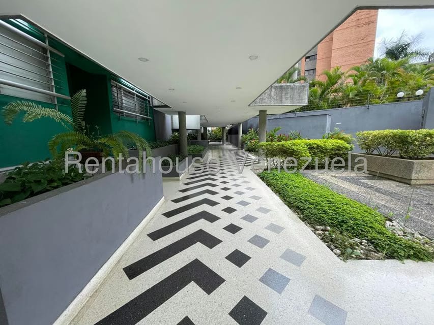 Apartamento (1 Nivel) en Venta en Las Esmeraldas, Distrito Metropolitano - 43