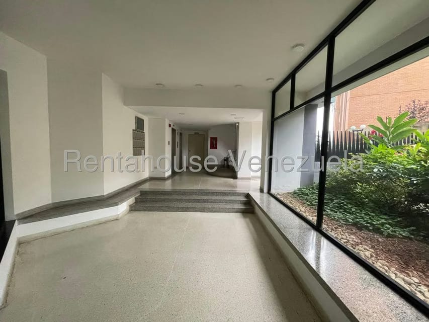 Apartamento (1 Nivel) en Venta en Las Esmeraldas, Distrito Metropolitano - 45