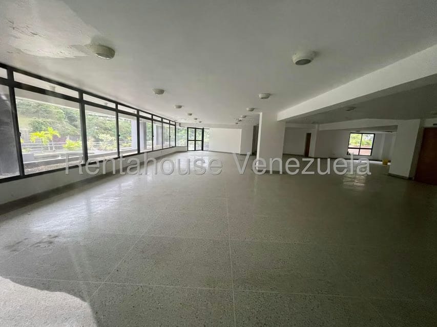 Apartamento (1 Nivel) en Venta en Las Esmeraldas, Distrito Metropolitano - 50