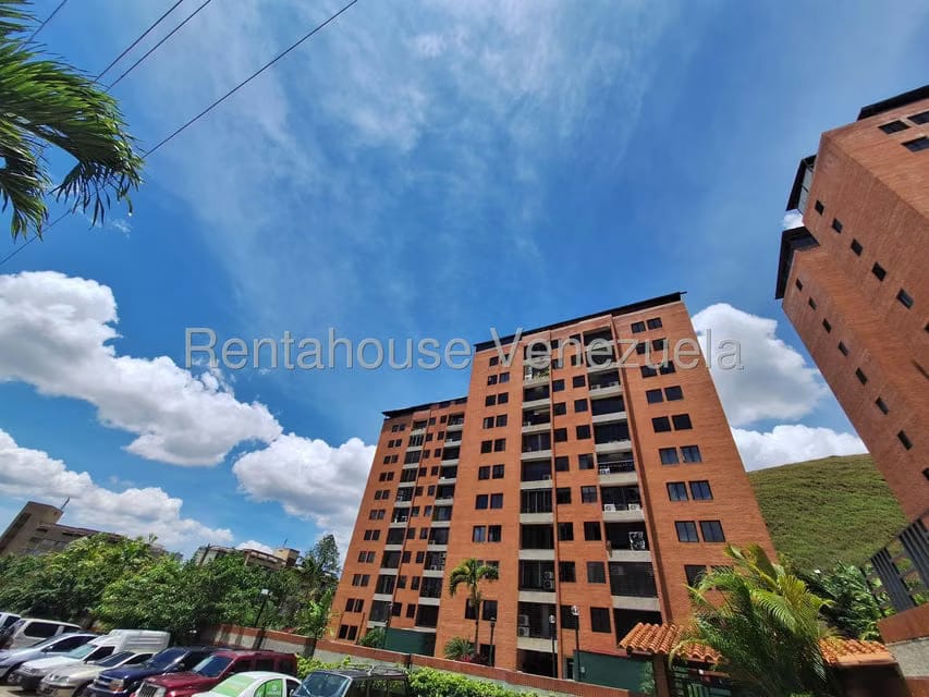 Apartamento (1 Nivel) en Alquiler en Colinas de La Tahona, Distrito Metropolitano