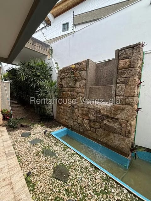 Casa (Contemporaneo) en Alquiler en Santa Paula, Distrito Metropolitano - 13