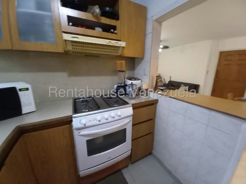 Apartamento (1 Nivel) en Venta en Trigal Norte, Carabobo - 11