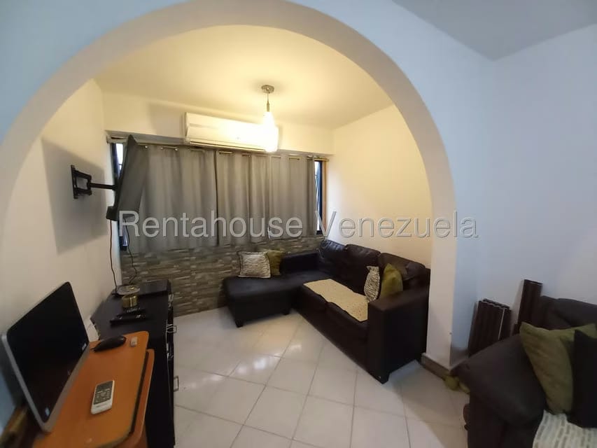 Apartamento (1 Nivel) en Venta en Trigal Norte, Carabobo - 23