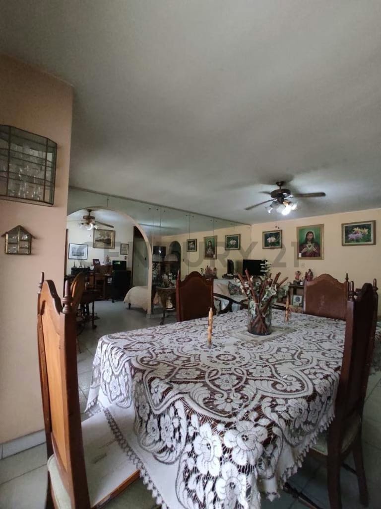 Venta Apartamento en Altamira Sur - 6