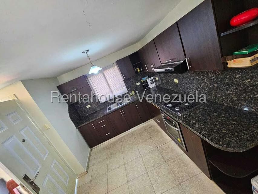 Casa (1 Nivel) en Alquiler en Centro, Falcon - 21
