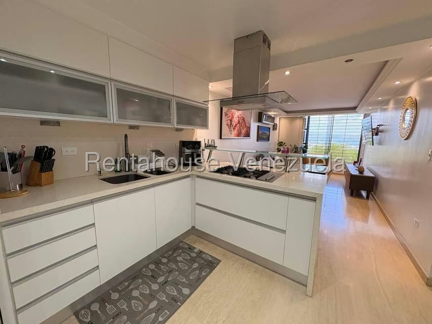 Apartamento (1 Nivel) en Alquiler en Colinas de La Tahona, Distrito Metropolitano - 5