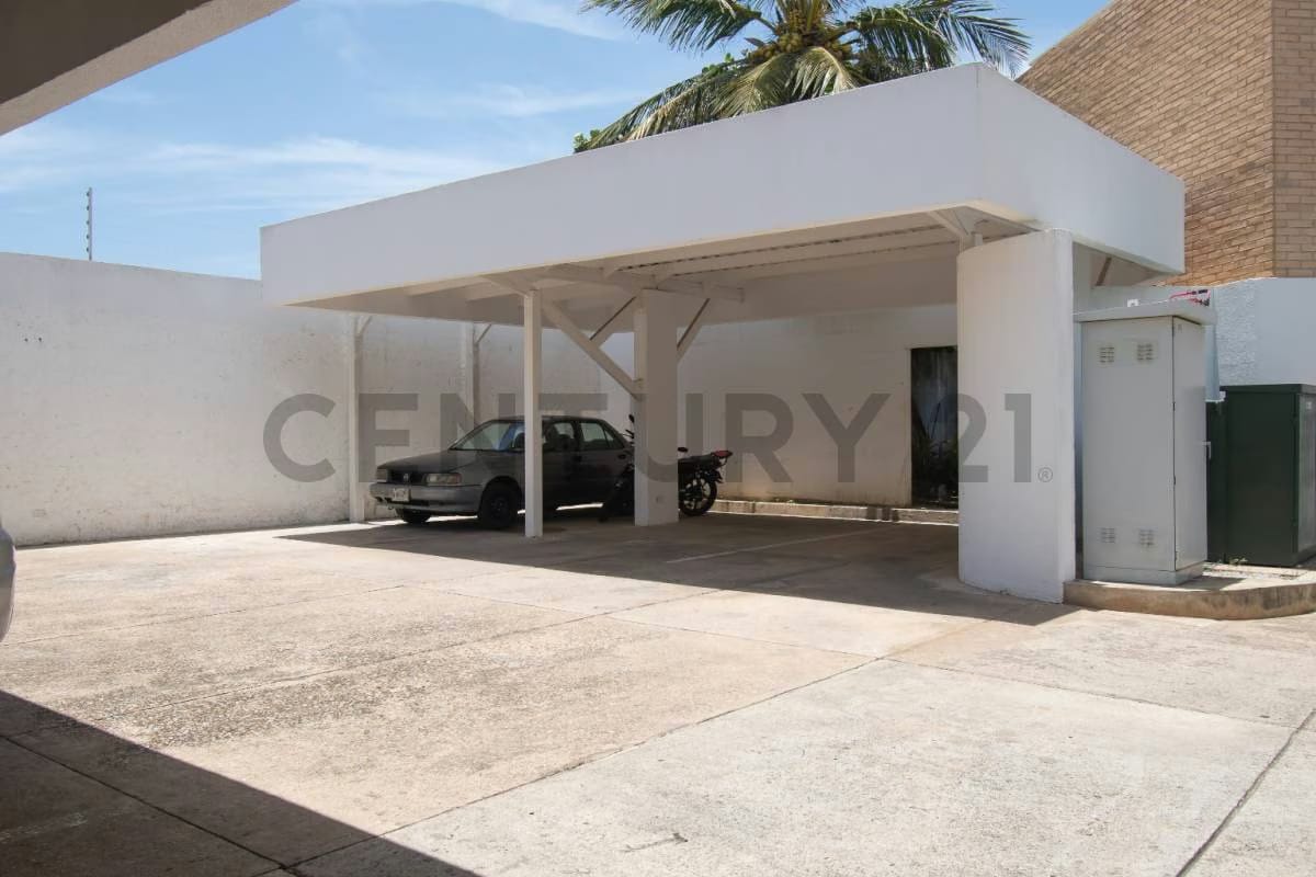 Residencias Playa Real, vista al mar en Playa Moreno, Pampatar - 28