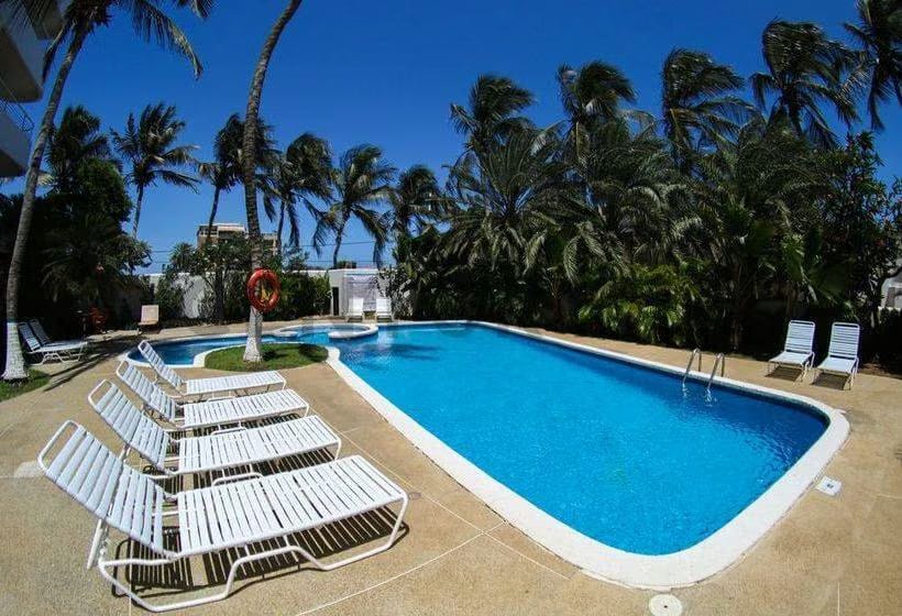 En venta Hotel California en playa El Yaque Isla de Margarita - 6