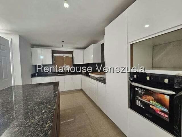 Casa (1 Nivel) en Alquiler en Centro, Falcon - 20
