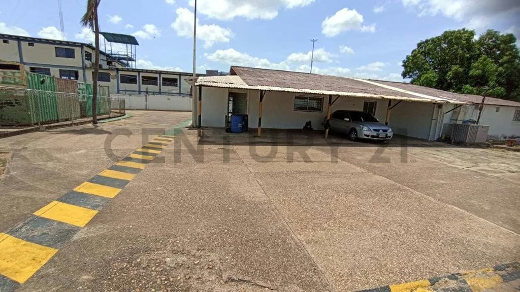 En venta Patio para instalar empresa petrolera en la ciudad de Anaco - 7