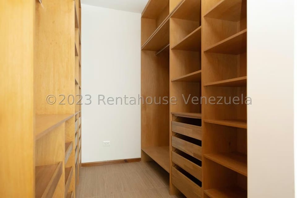 Comercial (Edificio) en Venta en La Castellana, Distrito Metropolitano - 14