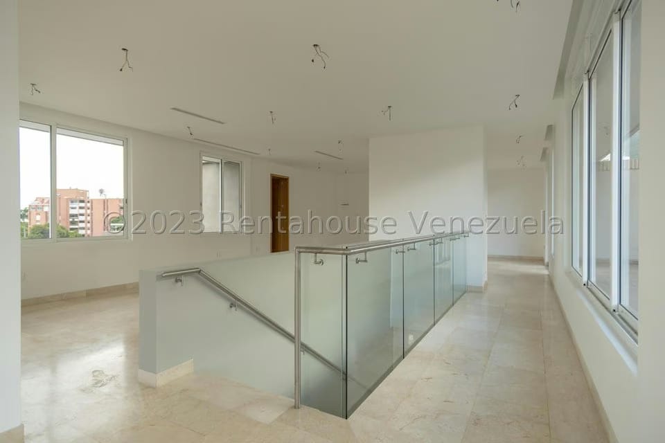 Comercial (Edificio) en Venta en La Castellana, Distrito Metropolitano - 21