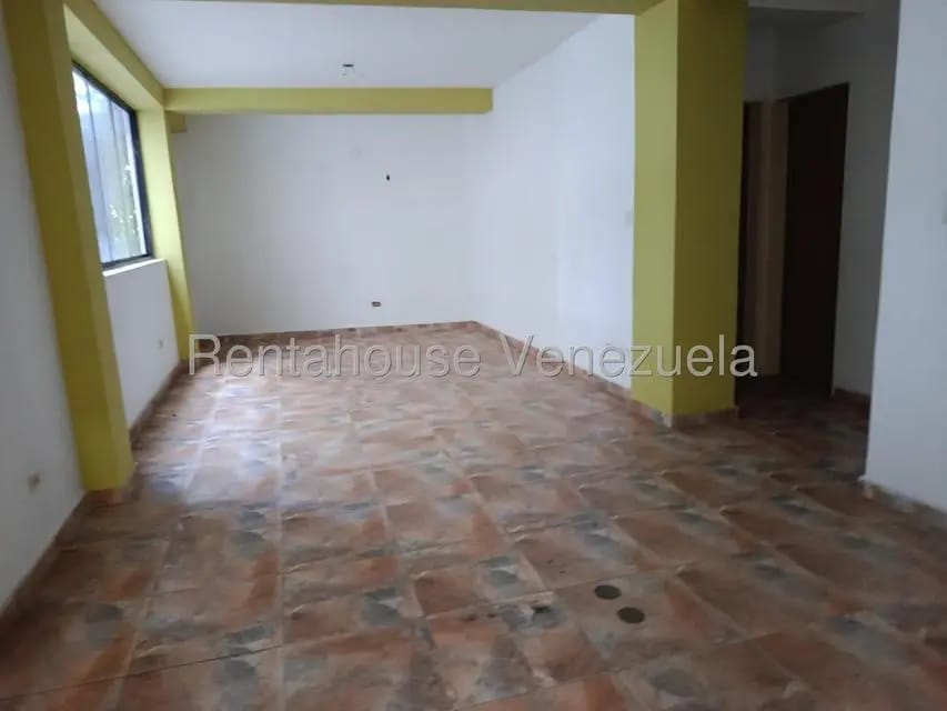 Apartamento (1 Nivel) en Venta en Macuto, Vargas - 4