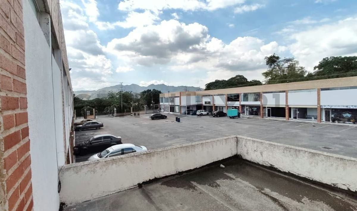 VENTA Oficina en Obra Gris Guacara Carabobo - 6