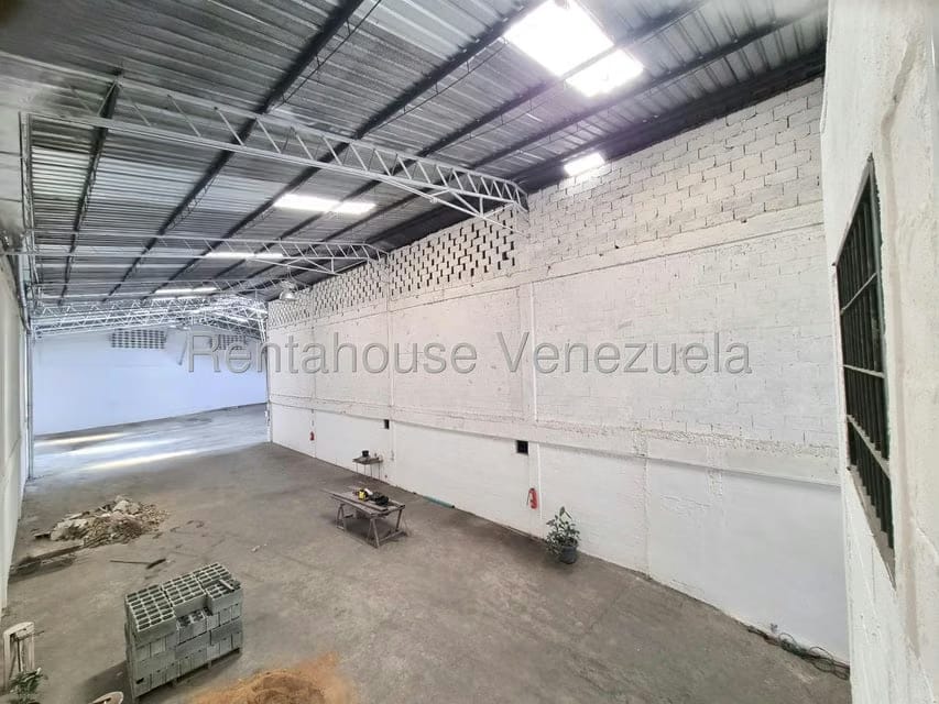 Comercial (Galpon - Deposito) en Venta en La Yaguara, Distrito Metropolitano - 19