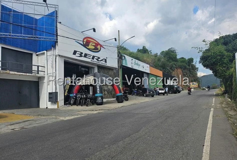 Comercial (Galpon - Deposito) en Venta en La Yaguara, Distrito Metropolitano - 5