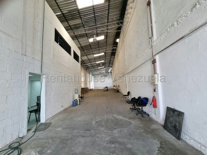 Comercial (Galpon - Deposito) en Venta en La Yaguara, Distrito Metropolitano - 7