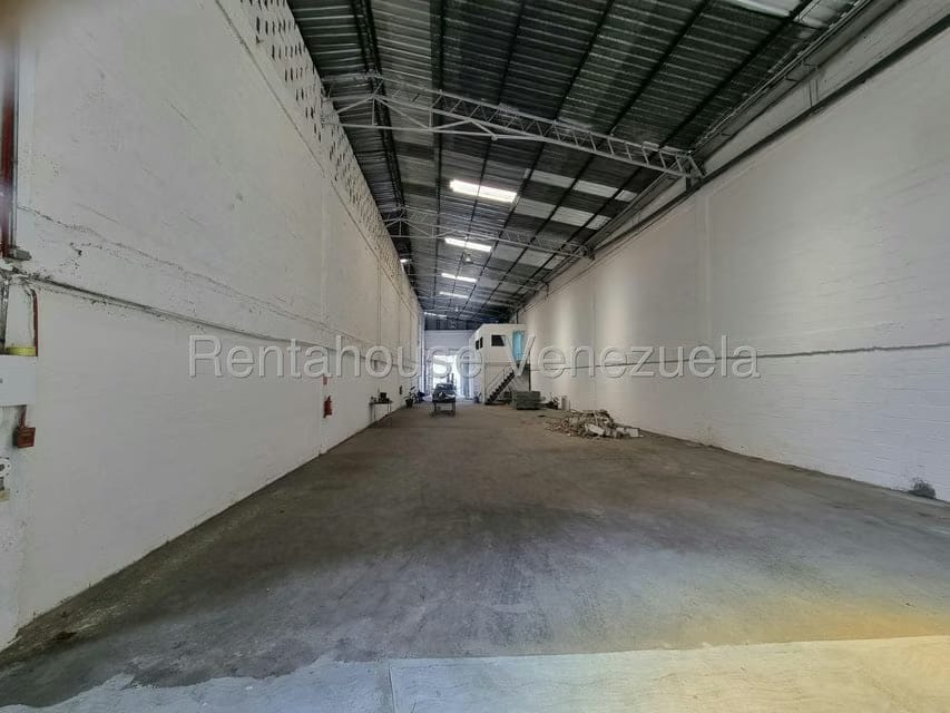 Comercial (Galpon - Deposito) en Venta en La Yaguara, Distrito Metropolitano - 10