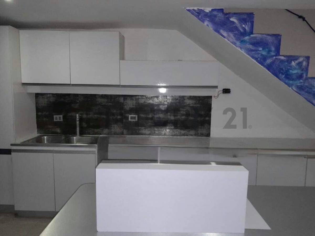 Apartamento en venta Puerto La Cruz. C.R Doral Beach - 4