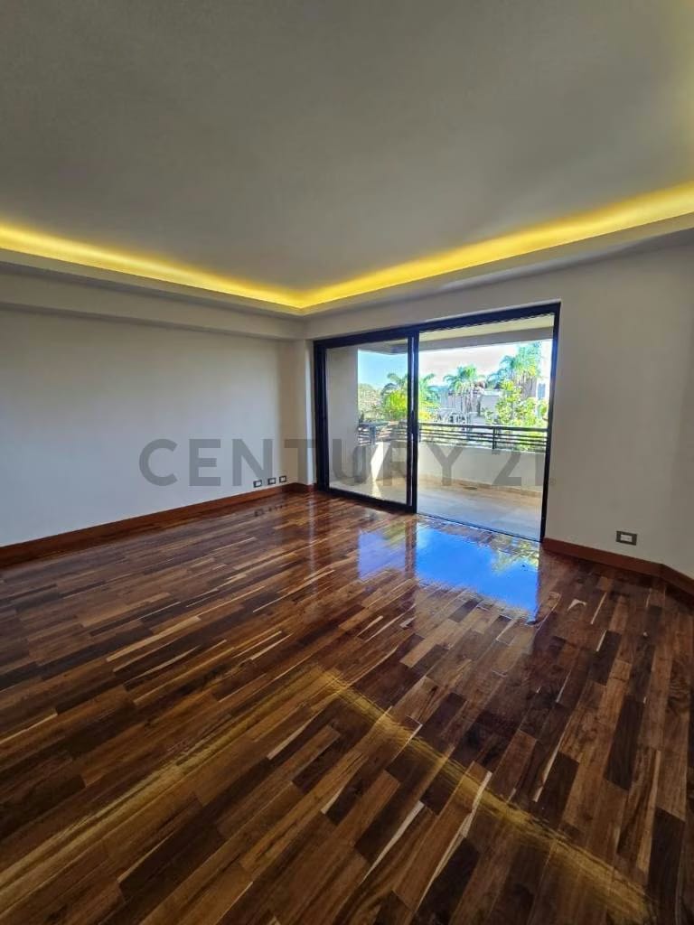 En Venta Apartamento en Altamira Norte - 4