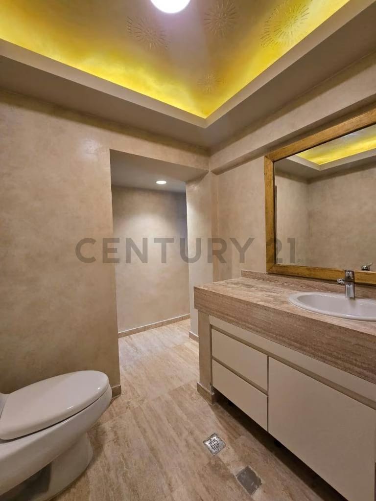 En Venta Apartamento en Altamira Norte - 9