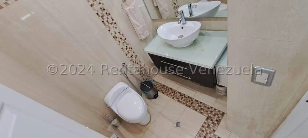 Casa (Multipes Niveles) en Venta en Colinas de Vista Alegre, Distrito Metropolitano - 11