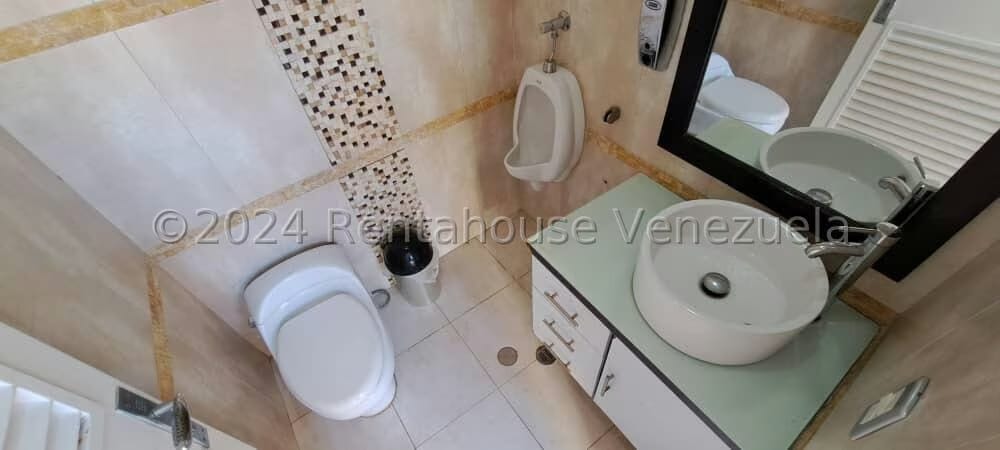 Casa (Multipes Niveles) en Venta en Colinas de Vista Alegre, Distrito Metropolitano - 35