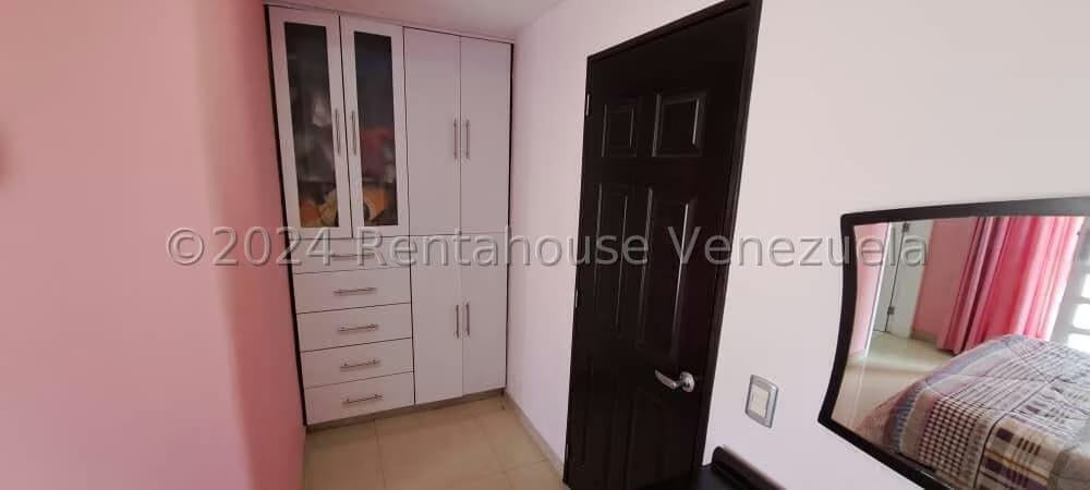 Casa (Multipes Niveles) en Venta en Colinas de Vista Alegre, Distrito Metropolitano - 68