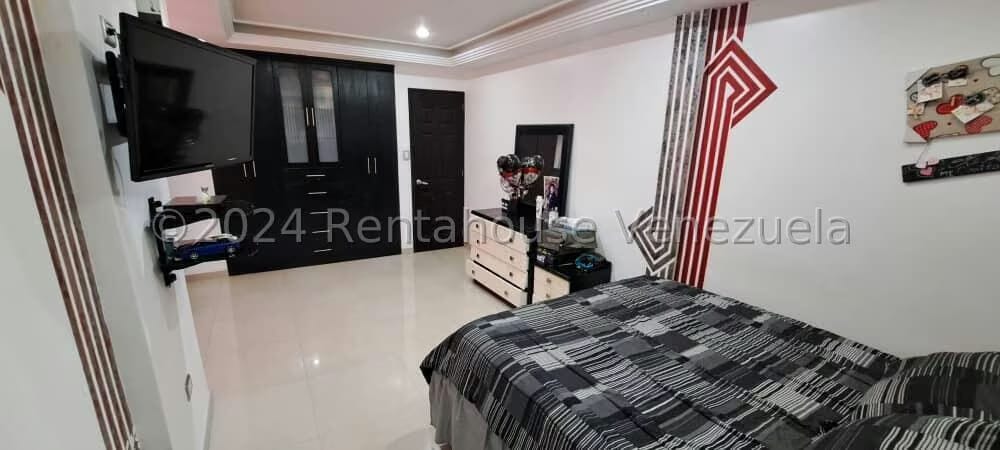 Casa (Multipes Niveles) en Venta en Colinas de Vista Alegre, Distrito Metropolitano - 75