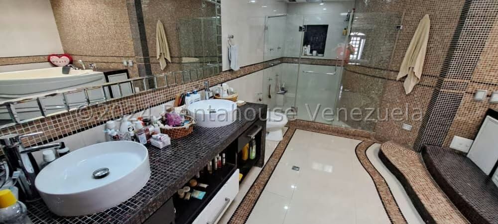 Casa (Multipes Niveles) en Venta en Colinas de Vista Alegre, Distrito Metropolitano - 88