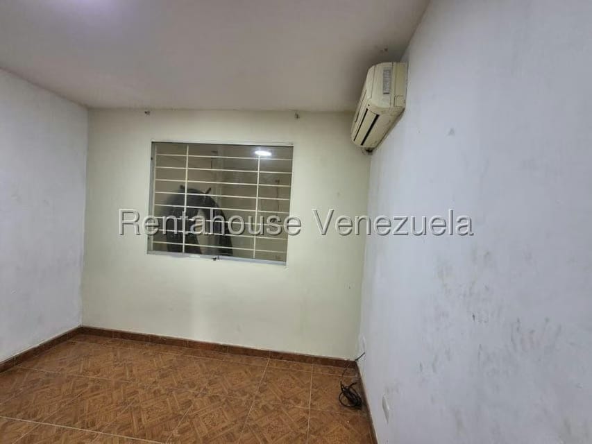 Casa (Duplex) en Venta en Hacienda Yucatan, Lara - 13