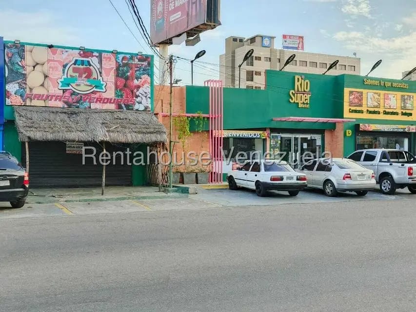 Comercial (Local Comercial) en Alquiler en Calle 72, Zulia - 2