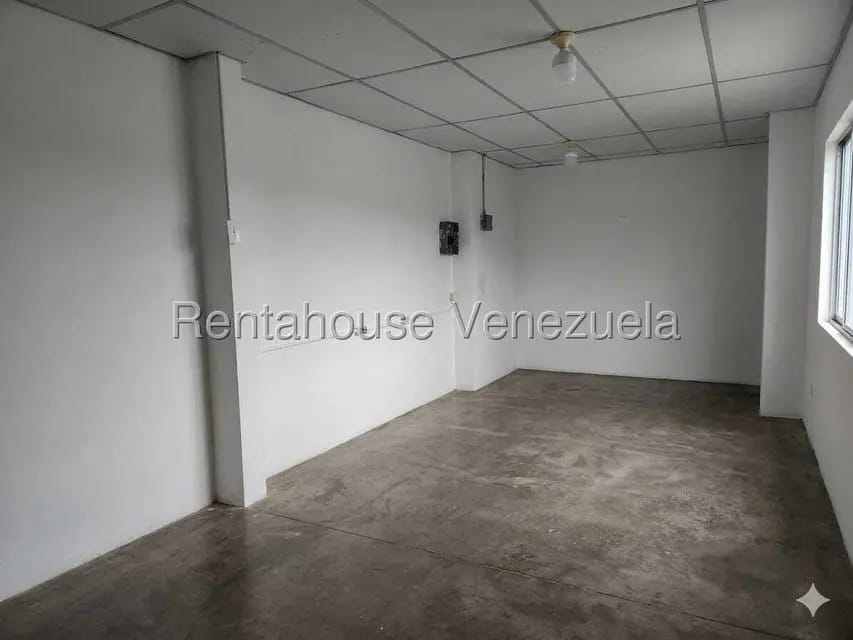 Comercial (Local Comercial) en Alquiler en Calle 72, Zulia - 6